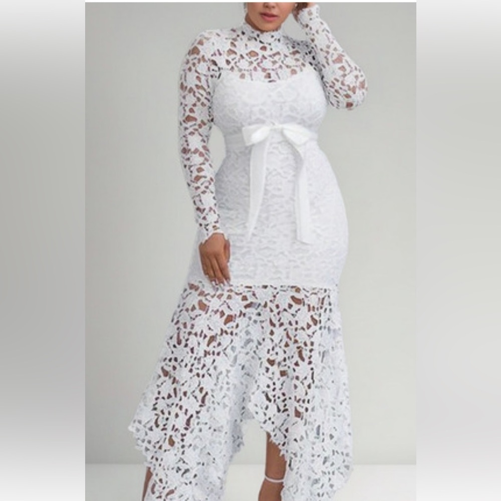 Chic White Lace Midi Skirt